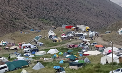 Belediye Yol Ayrımında, Festival mi, Altyapı mı?