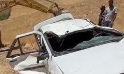 Otomobil hurdaya döndü, 2 yaralı