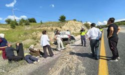 Otomobil takla attı, 3 kişi yaralandı