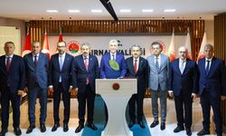 Ticaret Bakanı Ömer Bolat, Şırnak Valiliği'ni Ziyaret Etti