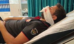 Hava basılırken itfaiye aracının lastiği patladı: 1 yaralı