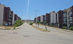 Kavurucu sıcaklar yolları boşalttı