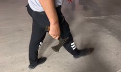 İki grup arasında hastanede baltalı kavga