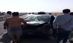 Kamyonet ile otomobil çarpıştı 1 yaralı