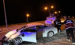 Kaza yapan otomobilden çok sayıda bira kutusu çıktı