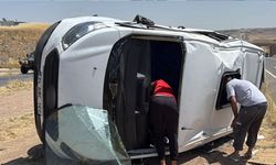 Engellileri taşıyan minibüs kaza yaptı, 19 yaralı