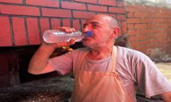Fırıncılar 300 derece sıcaklıkla mücadele ediyor