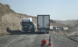 Silopi-Cizre kara yolunda ulaşım aksadı