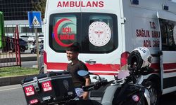 İki otomobil çarpıştı 3 kişi yaralandı