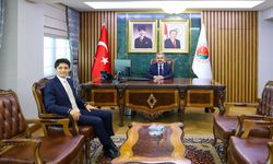 Vali Ekici'den Yeni Vali Yardımcısına Tebrik