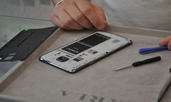 Sıcaklarda cep telefonunuzu uzun süre şarjda bırakmayın