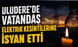 Uludere'de vatandaş Elektrik Kesintilerine İsyan Etti