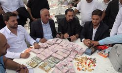 Aşiret Düğününde Paralar Havada Uçuştu