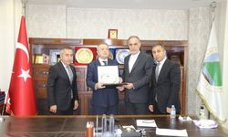 İran Büyükelçisi Sınır Ticareti İçin Temaslarda