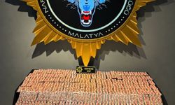 Sokak satıcılarına operasyon: 3 gözaltı