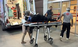 İki otomobil çarpıştı 4 kişi yaralandı
