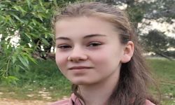 Evin balkonundan düşen çocuk hayatını kaybetti