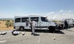 Minibüs kazasında ölü sayısı 5'e yükseldi