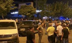 ‘Dur’ ihtarına uymayarak kaçan sürücü, park halindeki 4 araca çarptı