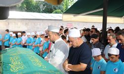 Serinlemek için girdiği göletten cenazesi çıktı