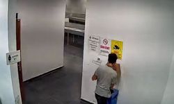 Kadınlar tuvaletindeki hırsızlık kameralara yansıdı