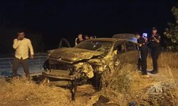 Tır ile iki otomobil çarpıştı 7 yaralı