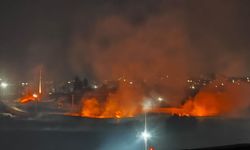 Kamışlı'daki yangın Mardin'den görüntülendi