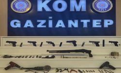 7 silah ile 17 adet tarihi eser ele geçirildi 1 gözaltı
