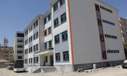 Cizre'de 24 Derslikli Yeni Okulda Sona Gelindi
