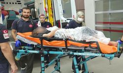 Sinir krizi geçiren kadın kendini bıçakladı