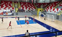 Şırnak’tan Hentbolda Türkiye’nin En İyi 8 Takımı Arasına