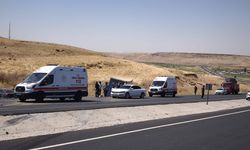 Silopi yolunda TIR ile Otomobil Çarpıştı, 1’i Ağır 5 Yaralı