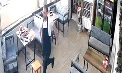 Depremde terliğini bırakıp çorapla kaçtı