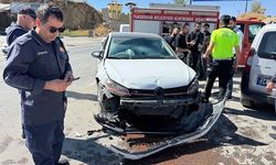 Yüksekova’da trafik kazası, 2 yaralı