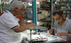 Saat ustası 56 yıldır zamana ayar veriyor