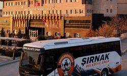 Başkan Yarka’dan Şırnak Belediye Spor’a Otobüs Desteği