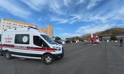 Bir günlük bebek, helikopter ambulansla sevk edildi