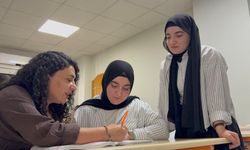 Şırnaklı ikizlerin doktorluk hayali aynı fakültede gerçeğe dönüştü