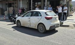 Motosiklet ile otomobil çarpıştı 1 yaralı