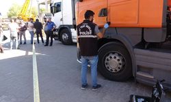 Cinayetin azmettiricisi olarak gördüğü akrabasına tırla çarptı