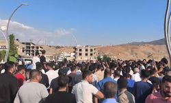 Halk Yolu Kapattı, MHP Devreye Girdi! Kumçatı Yeniden Aydınlandı