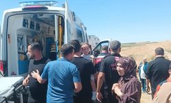 Öğrenci servisi devrildi 13 kişi yaralandı