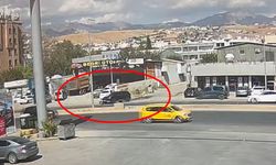 Silopi’de motosikletli sürücü otomobilin altında kaldı