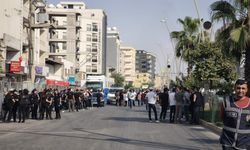 Silopi’de 1 Eylül Hareketliliği, Caddeler Trafiğe Kapatıldı