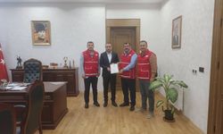 Kanıyla hayat olan Kaymakam Partal’a Kızılay’dan madalya