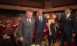 Şırnak İl Başkanı Ökten, Özgür Özel’le Haliç’te