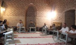 Cizre’de Melayê Cizîrî’nin Divanı İçin Buluşuyorlar
