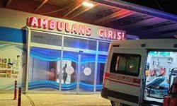 Çekici ile otomobil çarpıştı 3 yaralı