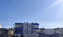 Akıma kapılan usta hayatını kaybetti, 2 çırağı ağır yaralandı
