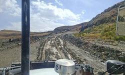 Yayla  yolunda mahsur kalan 5 kişi kurtarıldı